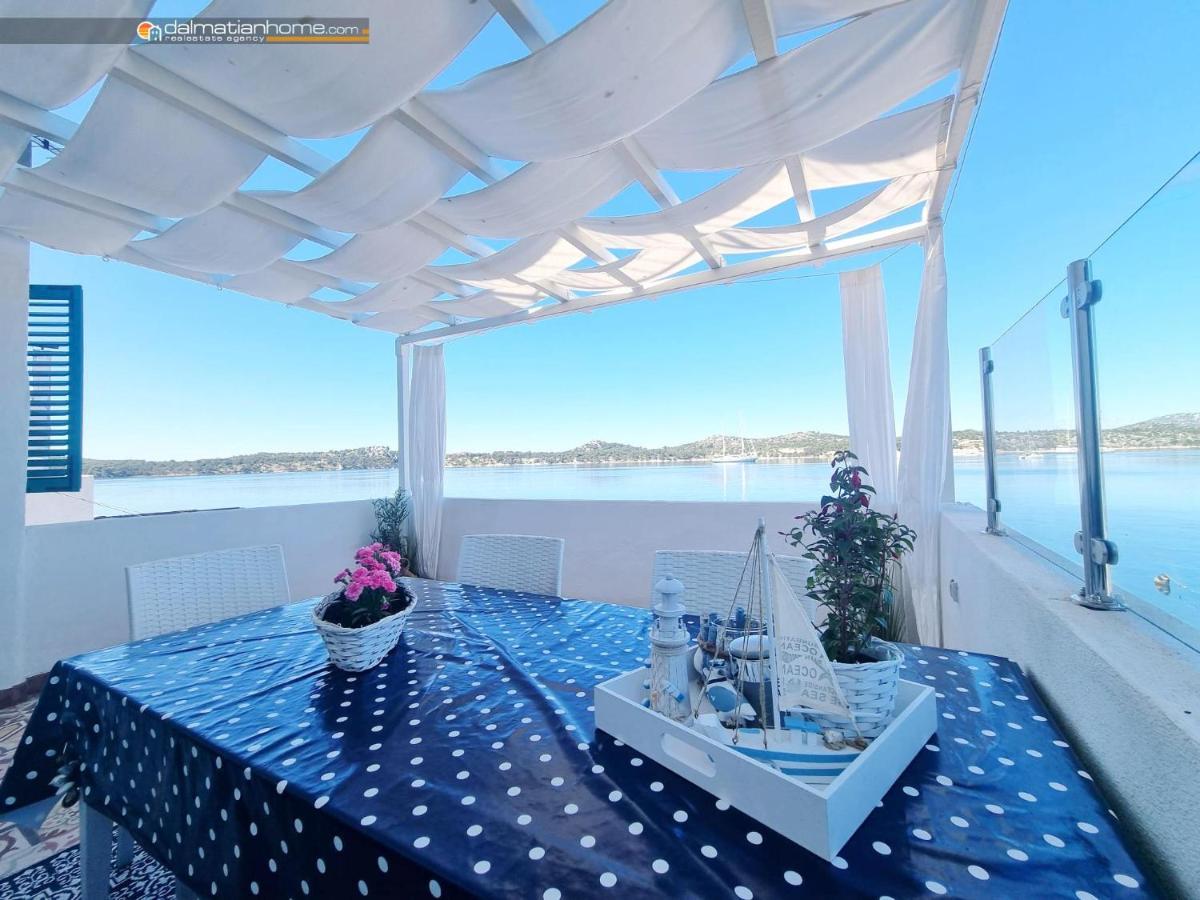 Seaside Apartment Sibenik Exterior photo