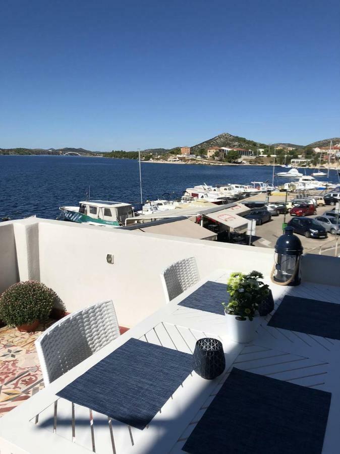 Seaside Apartment Sibenik Exterior photo